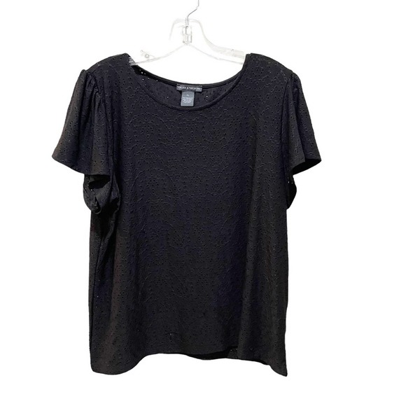 Chelsea & Theodore Flutter Sleeve Eyelet Top Black Size XL - Picture 1 of 6